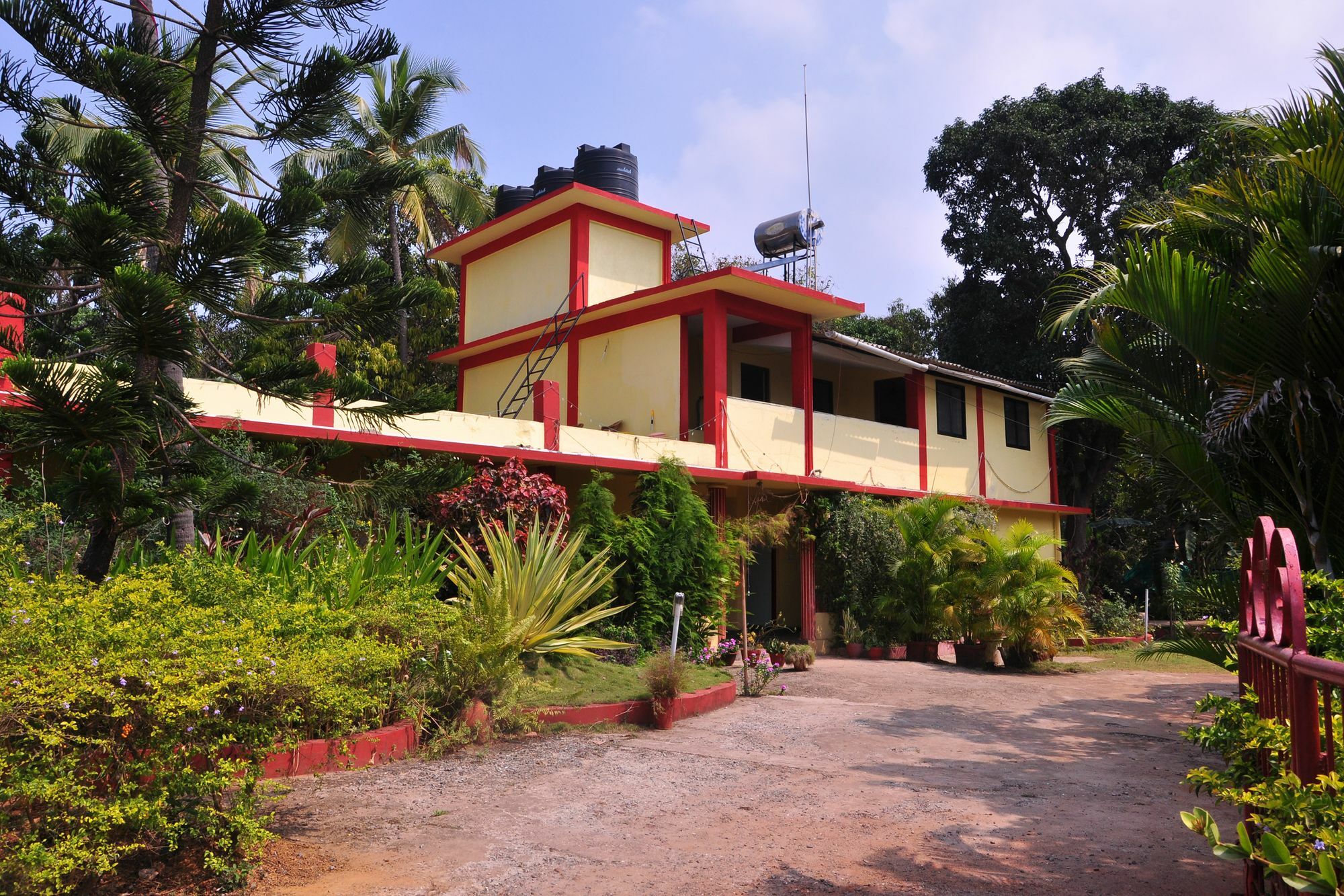 Castelinho'S Home Away From Home 안주나 외부 사진