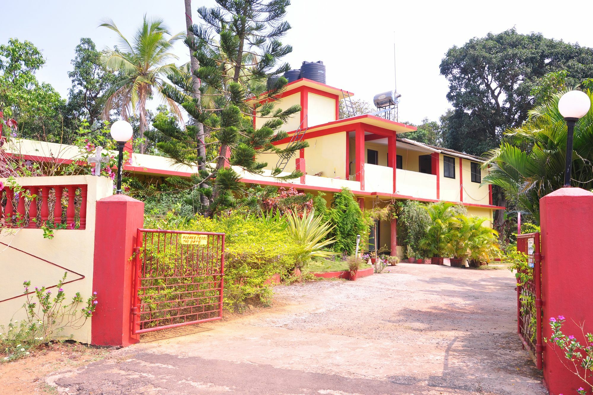 Castelinho'S Home Away From Home 안주나 외부 사진